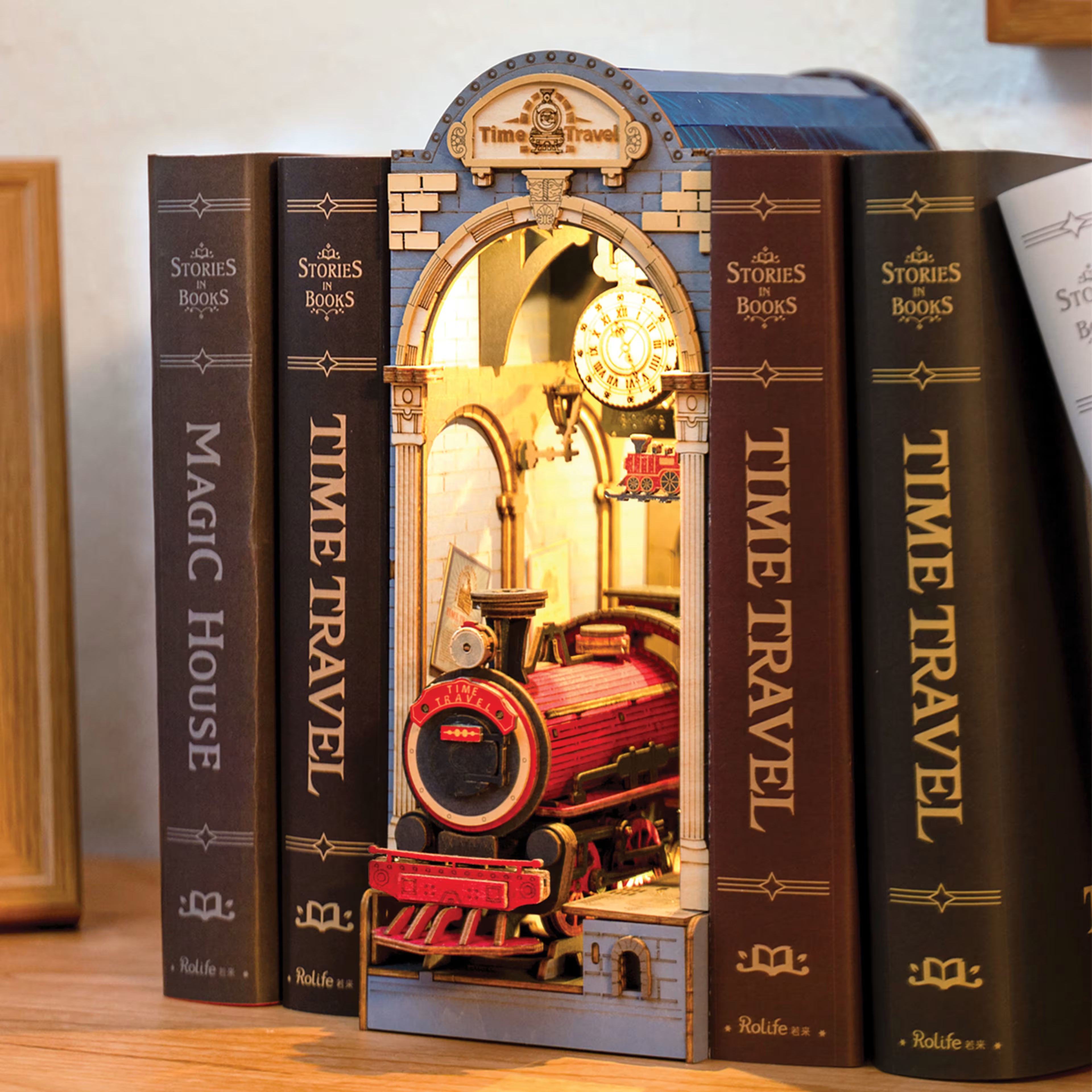 Rolife Book Nook & Wonderland - Time Travel (TGB04)